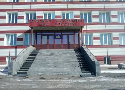 Курсант Омской академии МВД покончил с собой в тире на глазах у всех - province.ru - Омск