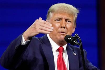 Дональд Трамп - Джо Байден - Трамп рассказал о разрушении США нелегальными мигрантами - lenta.ru - Мексика