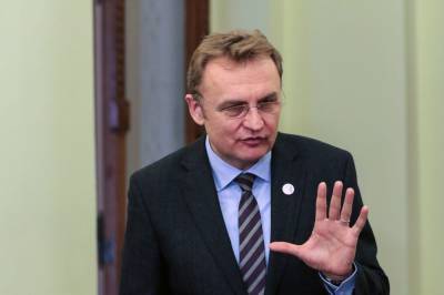 Рассчитываем только на собственные силы, – Садовый о дополнительных койках для больных COVID-19 - 24tv.ua - Львов