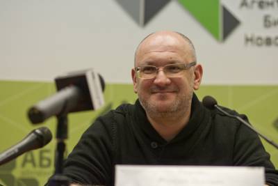 Вячеслав Макаров - Максим Резник - Ситуацию с Резником рассмотрит комиссия по этике Заксобрания - abnews.ru - Санкт-Петербург