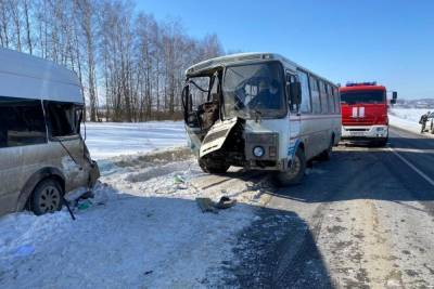 4 человека пострадали в ДТП с двумя автобусами на дороге Алексин - Железня под Тулой - tula.mk.ru - Тула - Новомосковск