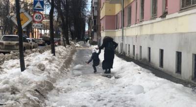 Объявили тревогу: в Ярославле нашли полторы тысячи крыш-убийц - progorod76.ru - Ярославская обл. - Ярославль