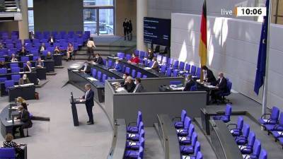 Депутаты Бундестага заработали на пандемии коронавируса и попали в коррупционный скандал - 1tv.ru - Берлин