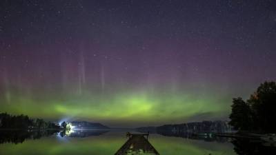 У любителей ярких фотографий и романтики звездного неба начался сезон охоты на северное сияние - 1tv.ru - Ленинградская обл. - Санкт-Петербург