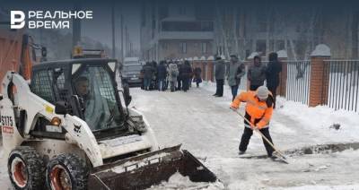 Обновлен список улиц Казани, откуда сегодня вывезут снег - realnoevremya.ru - респ. Татарстан - Казань