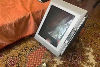В Лабинске на девочку трёх лет упал телевизор, она погибла - kuban.mk.ru - Краснодарский край - Лабинск - район Динский