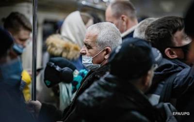 Виталий Кличко - В Киеве выросло число COVID-заболевших за сутки - korrespondent.net - Украина - Киев