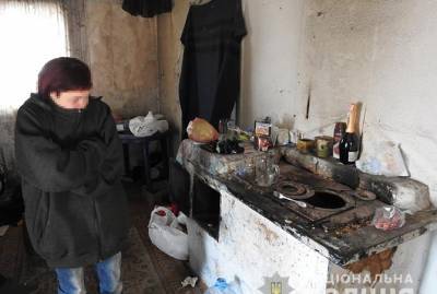 Под Запорожьем пятимесячный малыш умер в сарае, пока мама пила пиво у соседки - kp.ua - Запорожская обл. - Запорожье - Энергодар