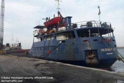 У берегов Румынии затонуло грузовое судно с украинским экипажем - lenta.ua - Румыния - Констанца - Черное Море