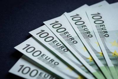 Евро дорожает к доллару в ожидании решений ЕЦБ - smartmoney.one - Москва