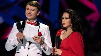 Алина Загитова - 18-летняя Загитова показала букет за 160 тысяч и намекнула на обеспеченного поклонника - nation-news.ru