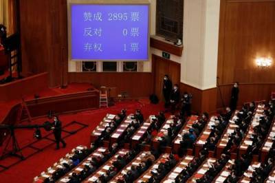 Ли Кэцян - Власти КНР намерены сохранить высокую степень автономии Гонконга - aif.ru - Гонконг - Гонконг