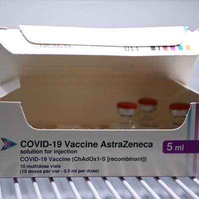 Власти Дании приостановили использование вакцины от ковида компании AstraZeneca - radiomayak.ru - Австрия - Эстония - Литва - Дания - Латвия - Люксембург