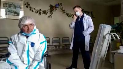 Новгородский врач выписал пациента с COVID-19, на следующие сутки он умер - riafan.ru - Новгородская обл. - Великий Новгород