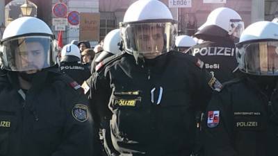 В Австрии осудили чеченских "стражей морали", следивших за женщинами - svoboda.org - Австрия - респ. Чечня - Вена
