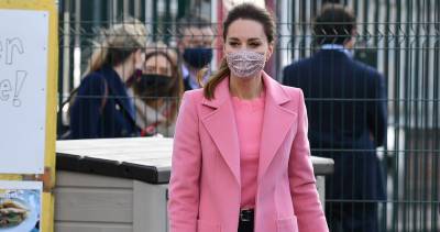 принц Уильям - Елизавета II - Кейт Миддлтон - Гарри Меган Маркл - Кейт Миддлтон покорила изящным образом в розовом пальто: фото нового выхода - 24tv.ua - Англия - Лондон