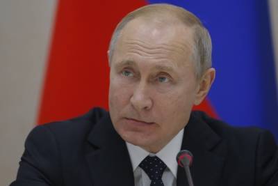 Владимир Путин - Путин поручил начать тратить деньги из ФНБ - mk.ru