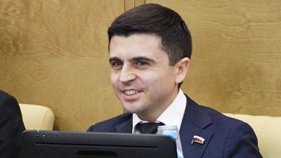 Руслан Бальбек - В Госдуме сравнили работу Киева по возвращению Крыма с трудом Сизифа - iz.ru - Киев - Крым - Эстония