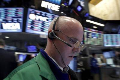Джо Байден - S&P 500 достиг нового пика после подписания Байденом проекта о стимулах - smartmoney.one - Reuters