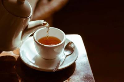 Медики назвали целебные свойства черного чая - lenta.ua
