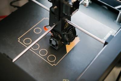 Новый крупноформатный 3D-принтер на Быстринском ГОКе сократит время ремонта оборудования - chita.ru