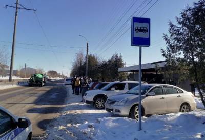В Твери с автобусных остановок эвакуируют припаркованные автомобили - afanasy.biz - Тверь - Тверская обл.