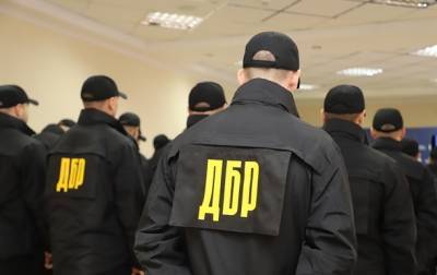 Во Львове на стройке военных казарм "отмыли" 2,4 млн грн - korrespondent.net - Львов - Строительство