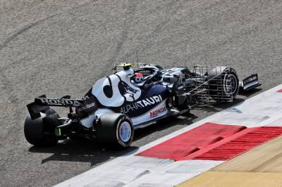 В AlphaTauri оставили коробку передач 2019 года - f1news.ru