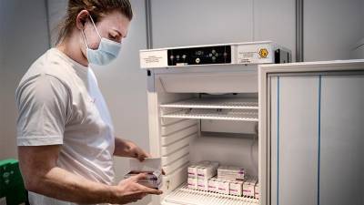 Маргарет Харрис - В ВОЗ не увидели причин для прекращения использования вакцины AstraZeneca - iz.ru