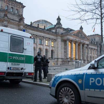 В Германии благодаря куску колбасы разкрыли дело о краже, произошедшей 9 лет назад - radiomayak.ru - Албания
