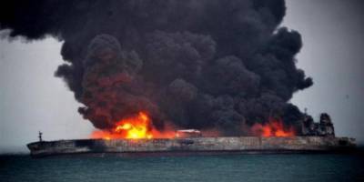 Израиль уничтожил 12 иранских кораблей, перевозивших нефть в Сирию - ruposters.ru - Сирия - Иран