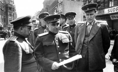 Генерал Берзарин: что не так с официальной версией гибели первого советского коменданта Берлина - russian7.ru - Москва - Берлин