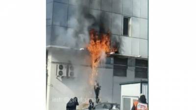 Огонь в самарском ТОЦ "Скала" мог вспыхнуть по вине рабочих - vesti.ru - Самара - Самарская обл.