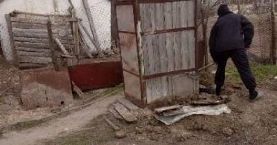 В Херсонской области в уличном туалете нашли мертвого младенца: что известно - tsn.ua - Запорожье - Херсонская обл. - Голая Пристань - район Скадовский