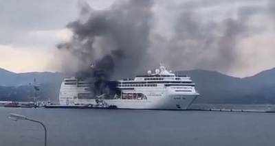 Круизный лайнер загорелся в порту греческого острова Корфу – видео - ru.armeniasputnik.am