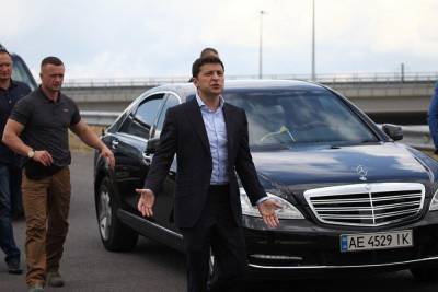 України Володимир Зеленський - Володимир Зеленський підписав закон щодо посилення відповідальності за порушення безпеки дорожнього руху (він набере чинності вже наступного тижня) - itc.ua - Україна