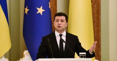 Владимир Зеленский - Игорь Коломойский - "Украина дает сдачи": Зеленский дал характеристику решениям СНБО - ren.tv - Украина