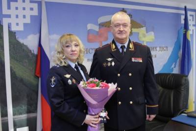 Следователь МВД Бурятии получила вне очереди «полковника» за разоблачение ОПГ - ulan.mk.ru - Москва - респ. Саха - респ.Бурятия - Югра