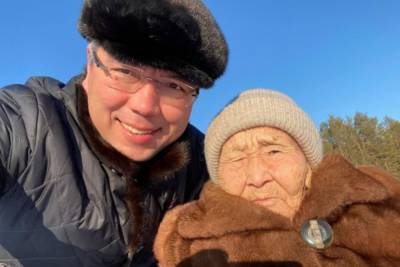 Алексей Цыденов - Айсен Николаев - Василий Орлов - Глава Бурятии с постом про свою бабушку обошел остальных губернаторов - ulan.mk.ru - респ. Саха - респ.Бурятия - окр. Дальневосточный