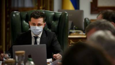 Владимир Зеленский - Украина может сама принимать решения и защищаться - lenta.ua - Украина - Крым