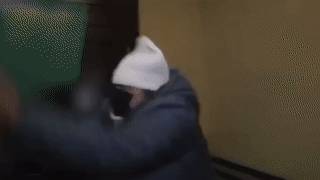 Максим Бужанский - На Украине журналистки подрались в здании суда из-за вопроса о домашнем насилии — видео - reendex.ru - Днепропетровск