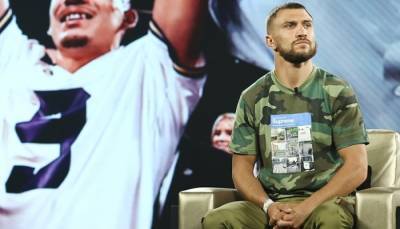 Василий Ломаченко - Не мешки ворочать. Бой Ломаченко — Хэйни придется подождать - sportarena.com - Белгород