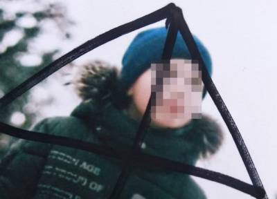 Мстила за смерть родни: женщина в Липецке разбросала по могилам фото школьника - province.ru - Липецк