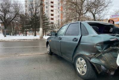Летящая легковушка спровоцировала серьезное ДТП в Твери - tver.mk.ru - Тверь - Тверская обл.