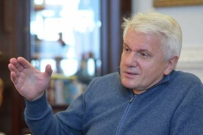 Богдан Хмельницкий - Леонид Кучма - Леонид Кравчук - Владимир Литвин - Литвин: по логике СНБО в госизмене можно уличить даже Богдана Хмельницкого - news-front.info - Украина - Снбо