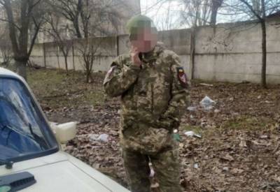 В Николаеве разъяренный пассажир троллейбуса избил женщину из-за сдачи - from-ua.com