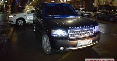 Чиновник- "слуга" в Николаеве убегал от патрульных на Range Rover и хотел "договориться" (ФОТО) - dsnews.ua - Николаев