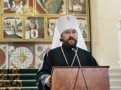 Зигмунд Фрейд - Иларион Алфеев - В РПЦ советуют верующим избегать психоаналитиков – "православные психиатры" лучше - sobesednik.ru - Москва