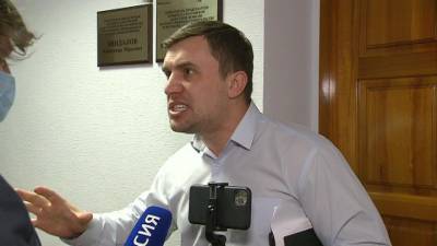 Николай Бондаренко - "Макаронного" депутата застукали с бандитами в дорогом ресторане - vesti.ru - Саратов