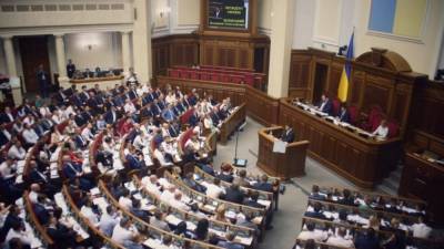 Владимир Зеленский - Юрий Камельчук - Депутат "Слуги народа" начал перепалку с охранниками во время выступления Зеленского - polit.info - Украина